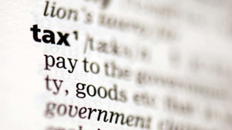 Australian income tax brackets and rates (2024-25 and previous years)