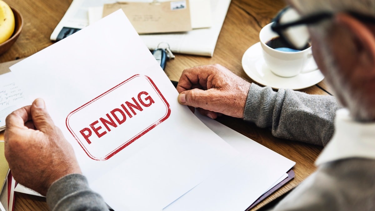 Q&A: Can an SMSF accept super contributions if it’s status is “Pending”?